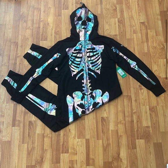 Iridescent Holographic Skeleton Costume M NWT - Picture 4 of 12